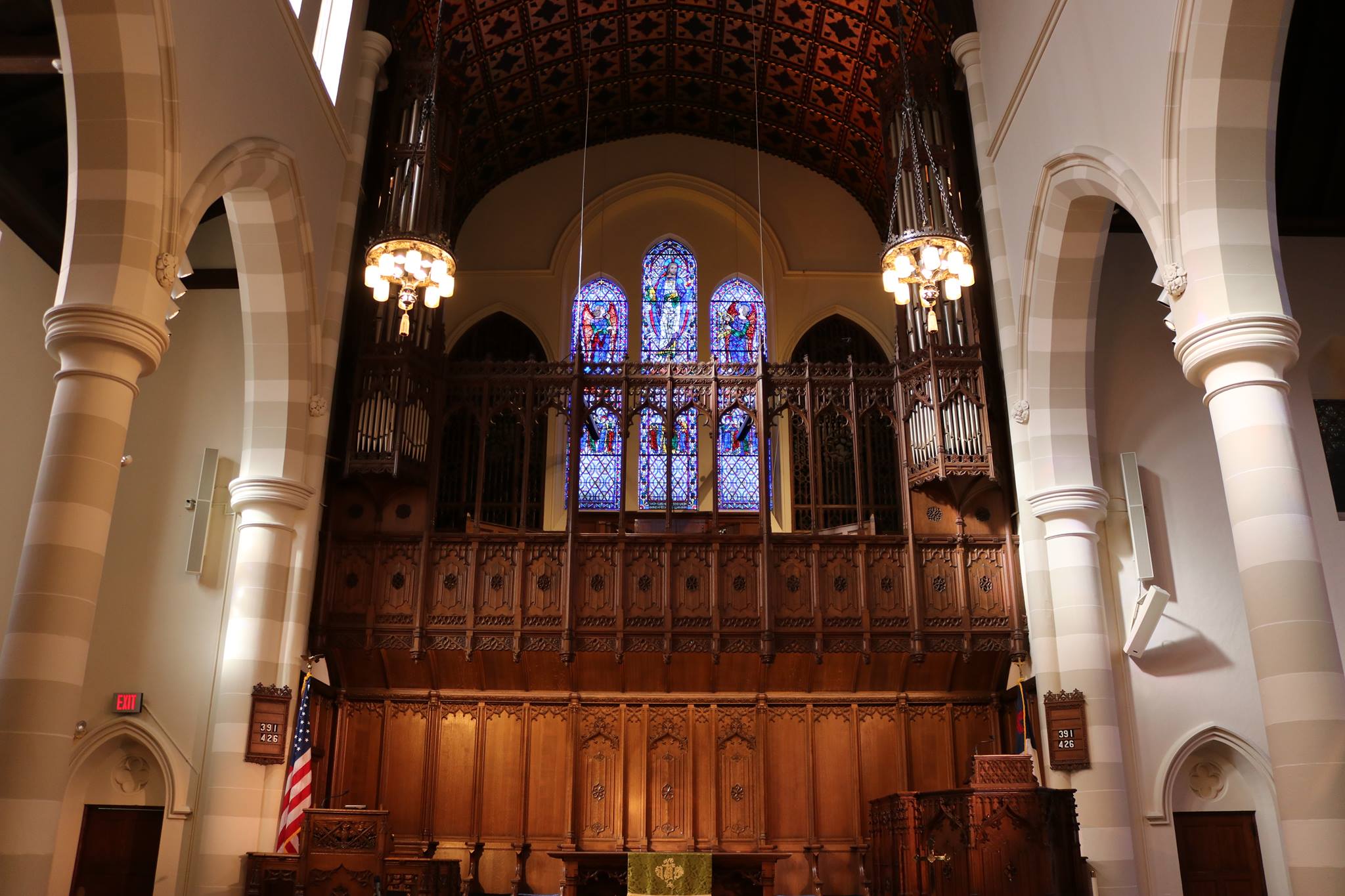 Looking up at the stained glass windows of Pine Street Presbyterian